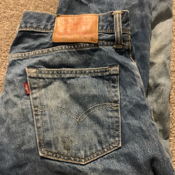 Mens Levi jeans - Picture 2 of 3